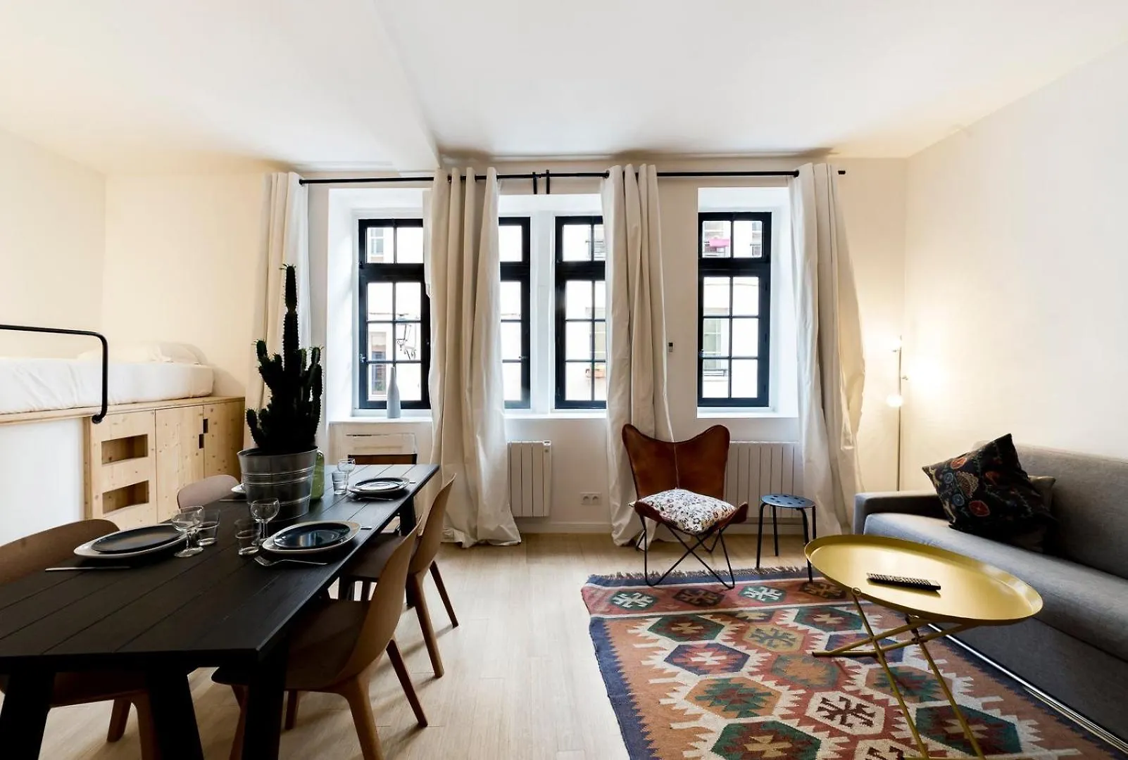 L'Ethnic Ambience - Superbe Appartement Tout Confort Au Coeur Du Vieux Лион Апартаменты